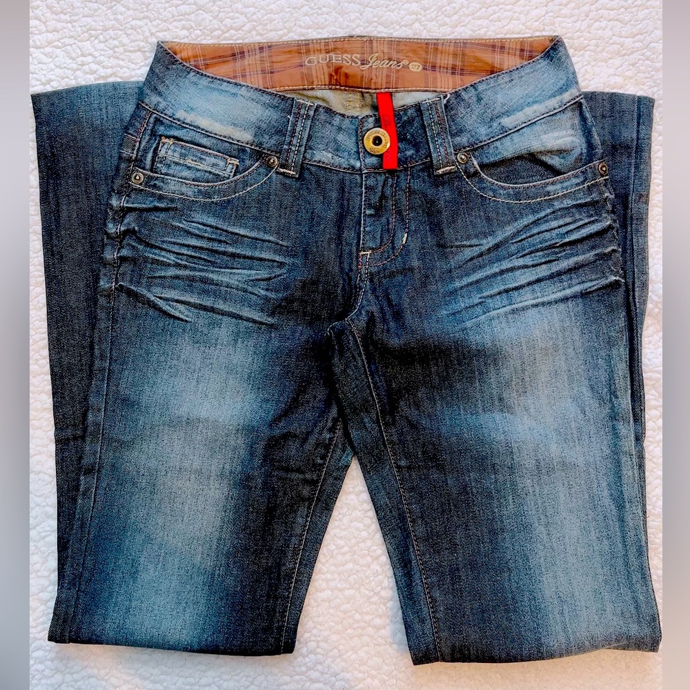 ORIGINAL WOMEN GUESS JEANS.